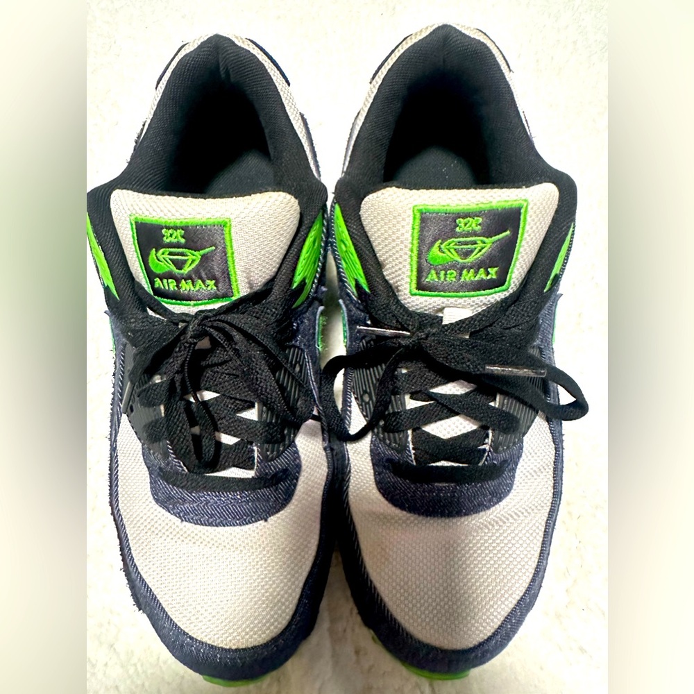 Nike Men's Air Max 90 SE Scream Green Lace-up Athletic Sneakers Shoes - US 9